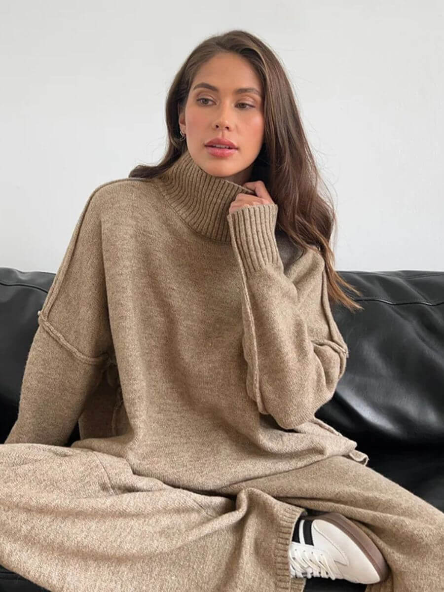 Anne - Turtleneck Knit Set