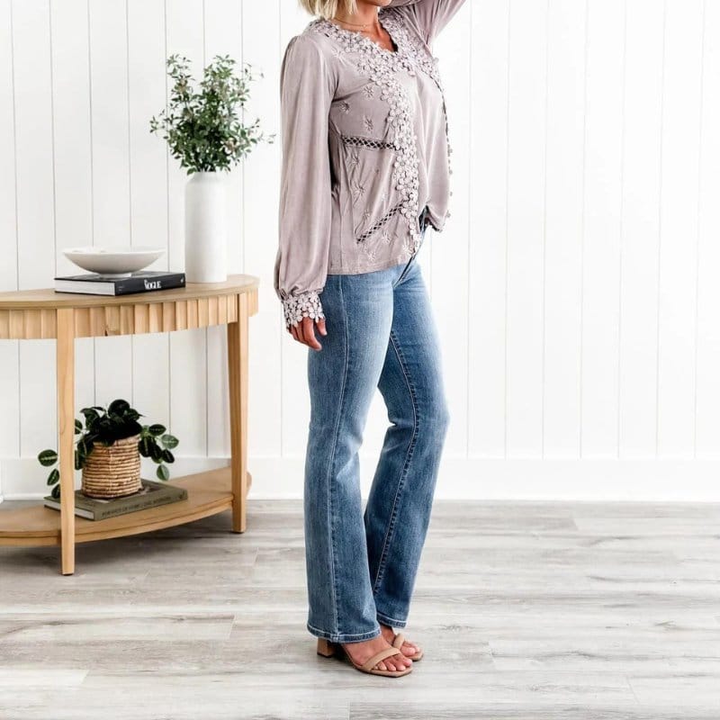 Women’s Straight Leg Jeans | Classic