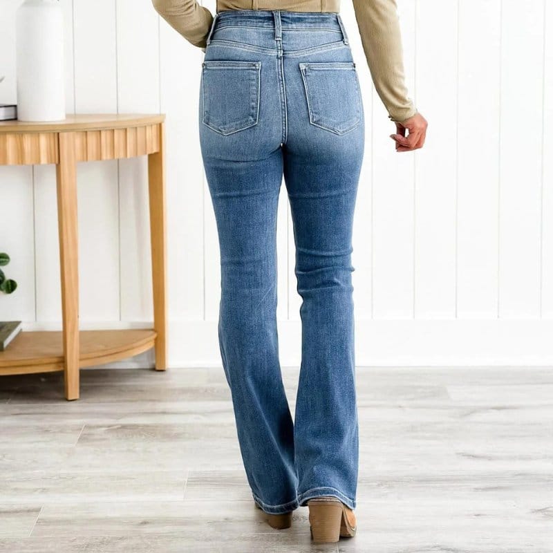 Women’s Straight Leg Jeans | Classic
