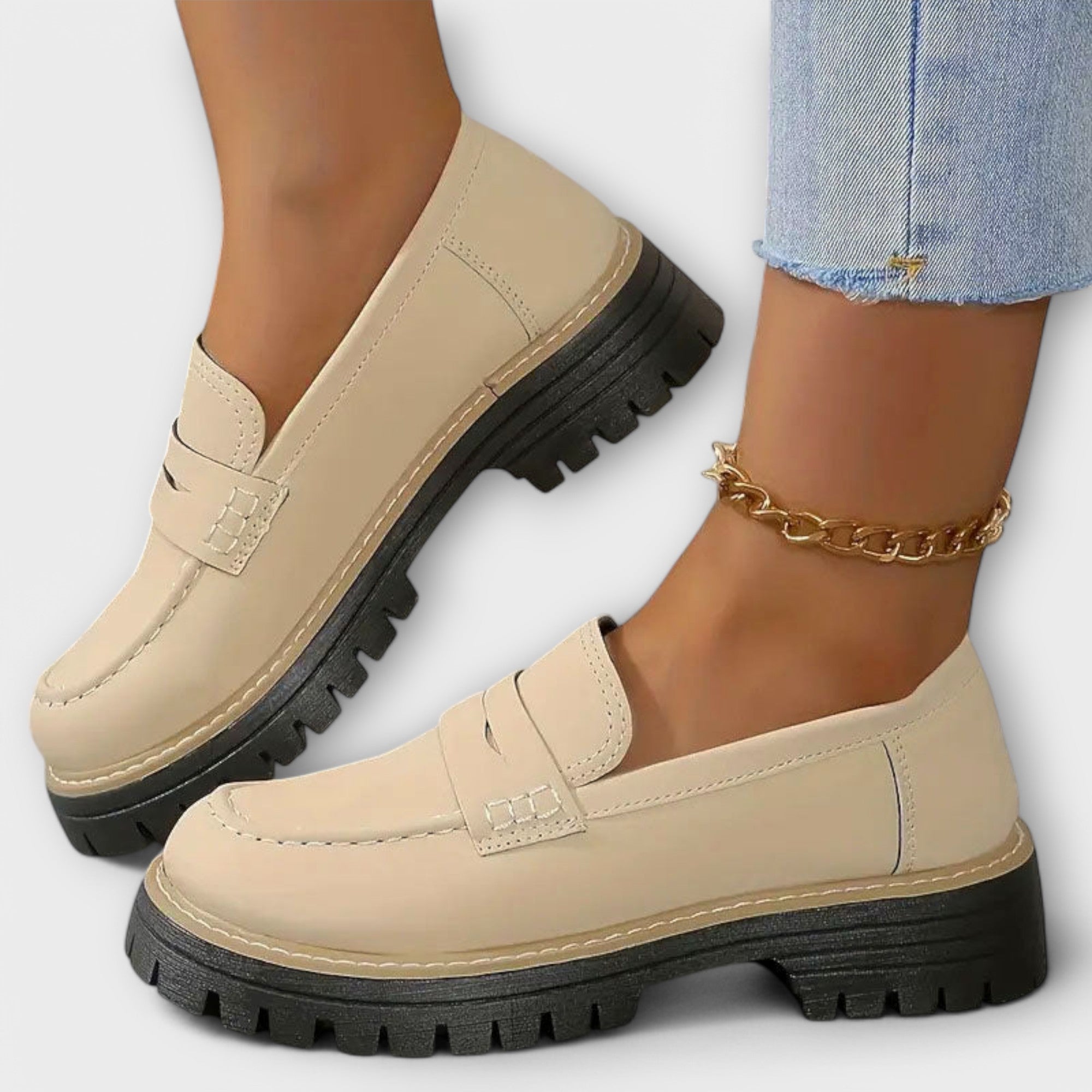 Alisa Loafers