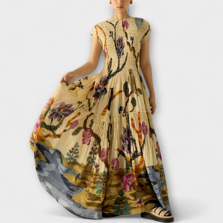 Maxi Dress with Pleated Print Design