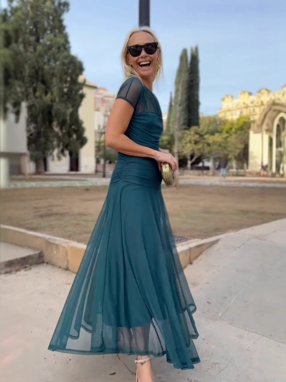 Lauren | Chiffon Dress with Round Neckline for Women