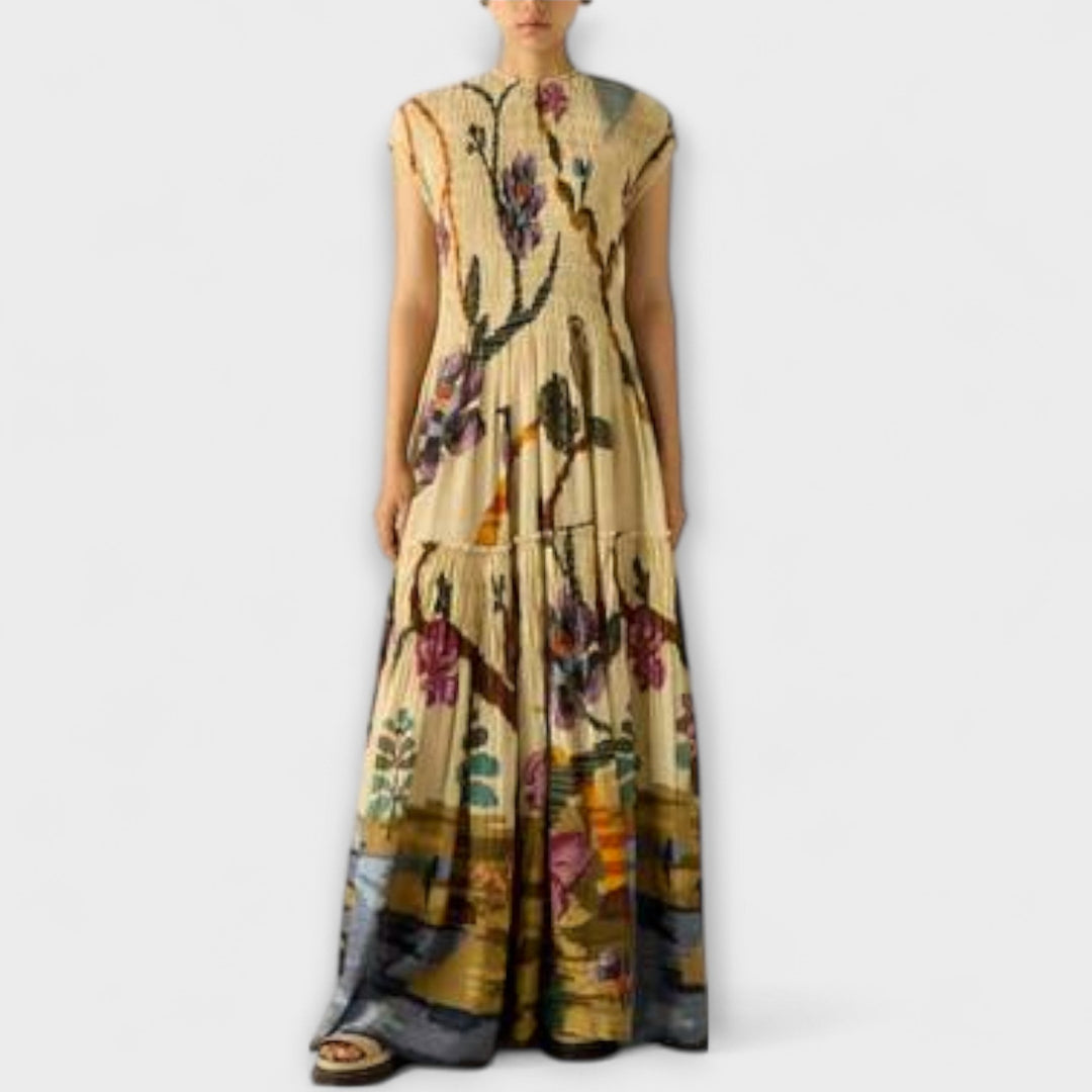 Maxi Dress with Pleated Print Design