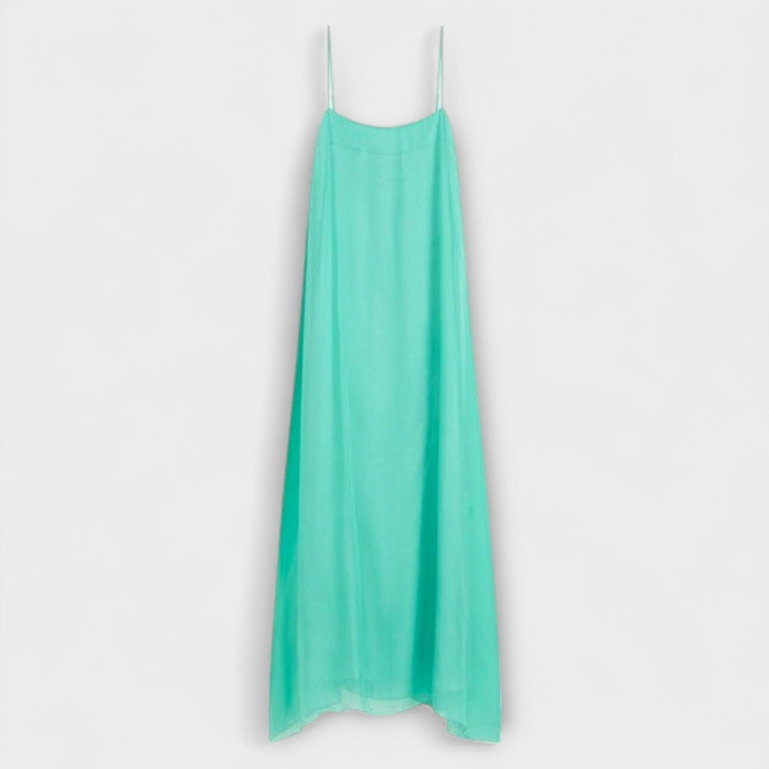 Elegant Maxi Dress with Spaghetti Straps