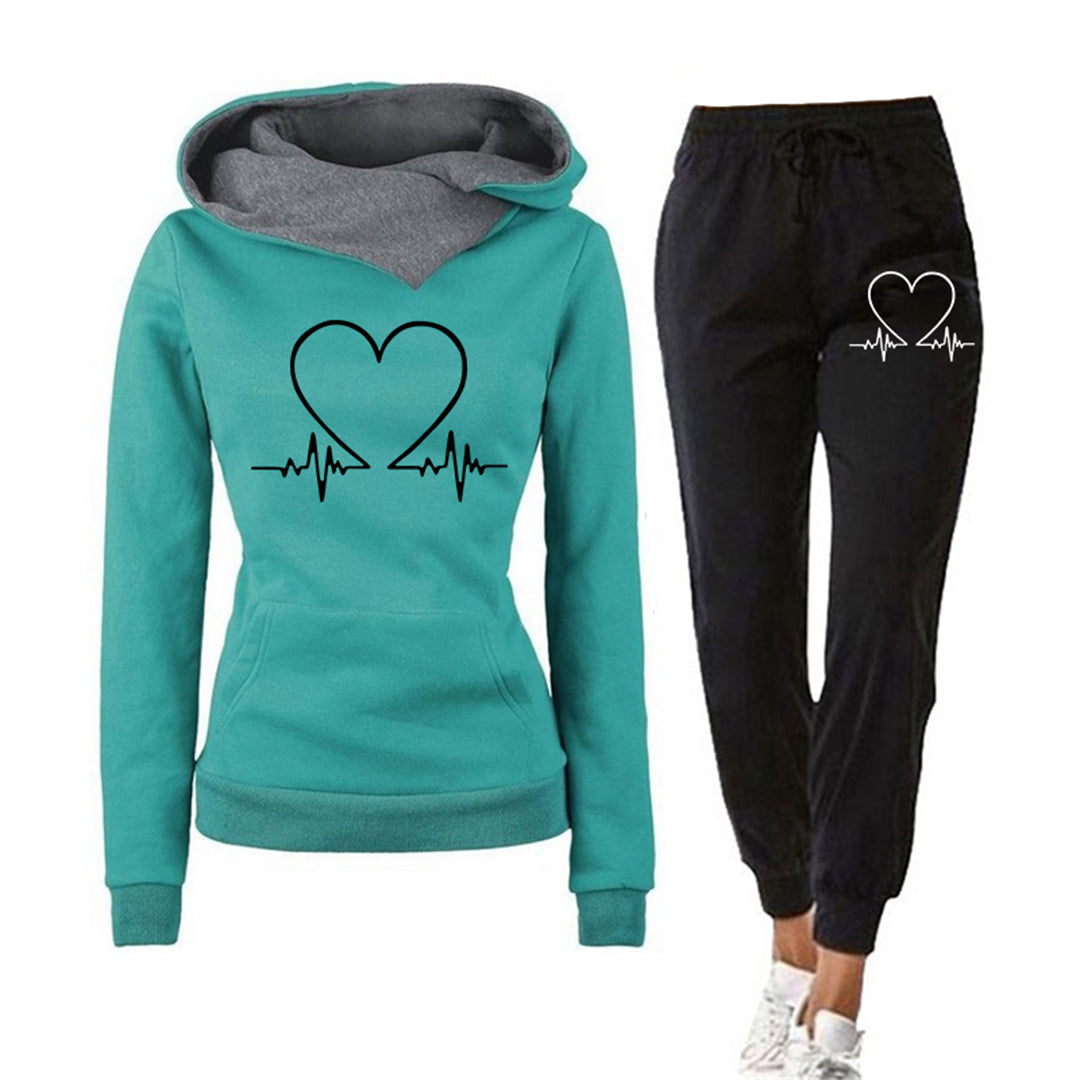 Mia | Women’s Relaxed Fit Two-Piece Tracksuit