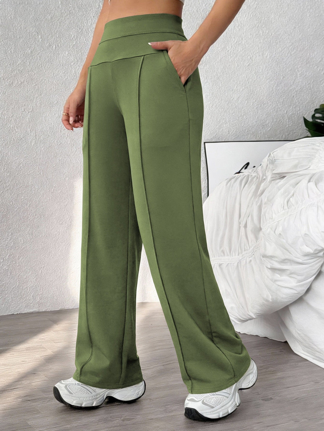 Outdoor high-waisted loose-fitting trousers