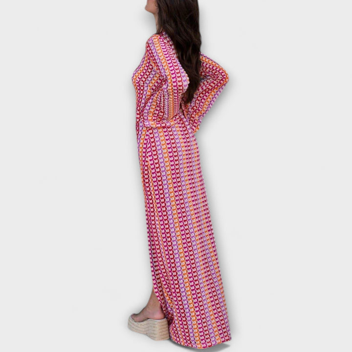 Maxi Dress with V-Neck and Vacation Flair