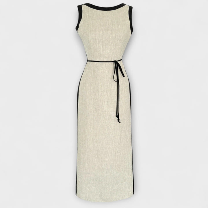 Stylish Sleeveless Dress