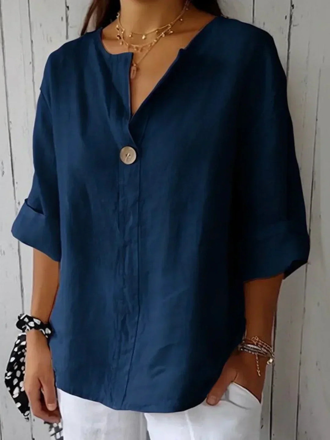 Women's 3/4 Sleeve Shirt  | V-neck