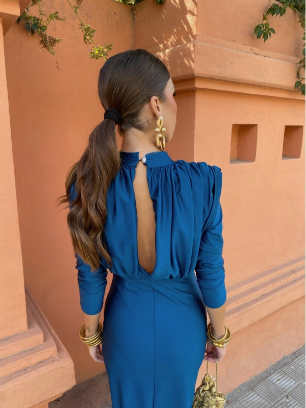 Nora blue