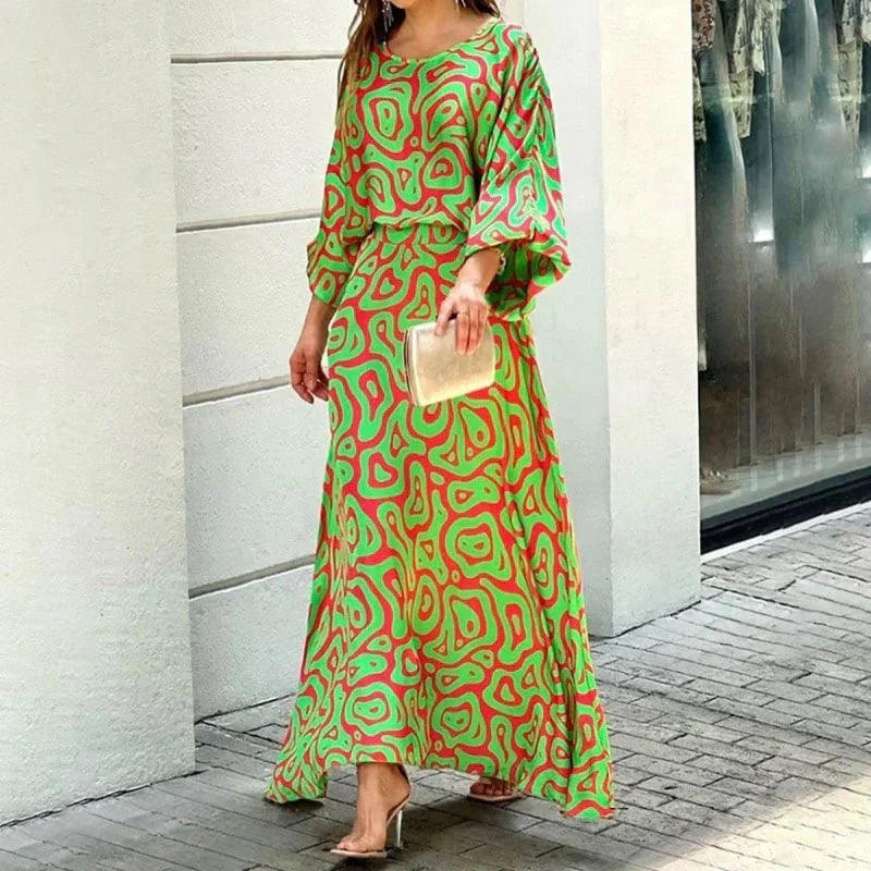 ELEGANT PLEATED MAXI DRESS