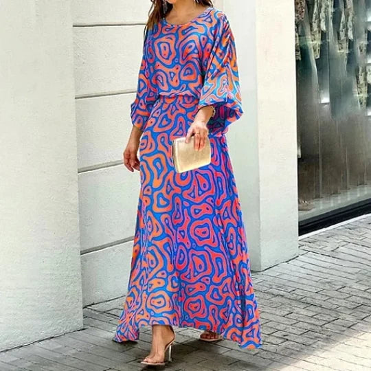 ELEGANT PLEATED MAXI DRESS
